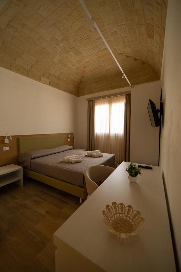 Butiko Hotel กัสเตลลุซโซ ภายนอก รูปภาพ