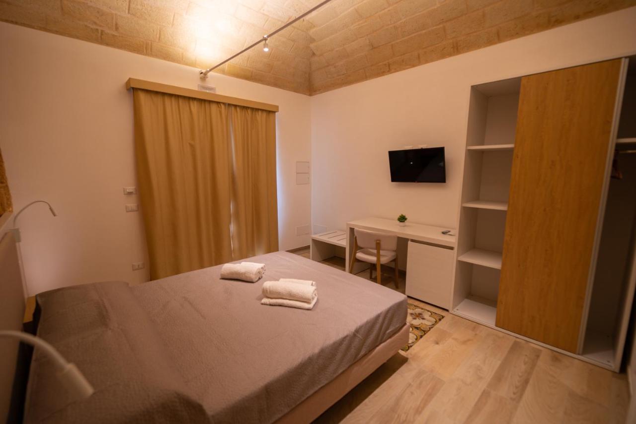 Butiko Hotel กัสเตลลุซโซ ภายนอก รูปภาพ